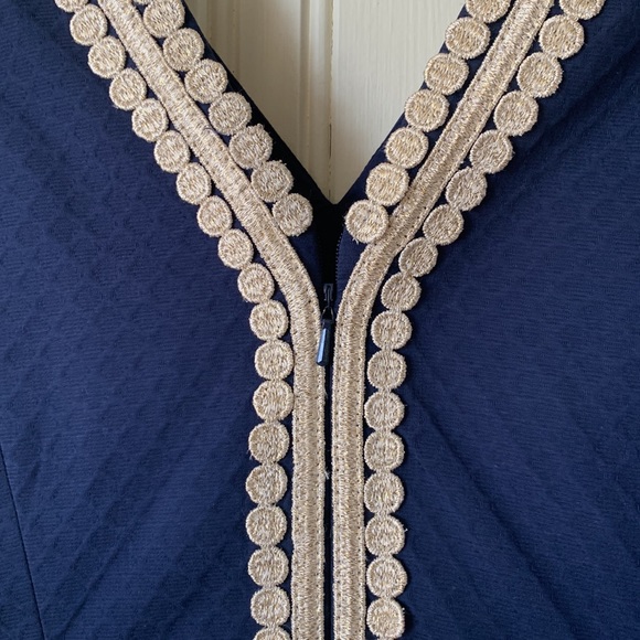 Lilly Pulitzer Navy Shift Dress Size 2 Like New! - Picture 6 of 10